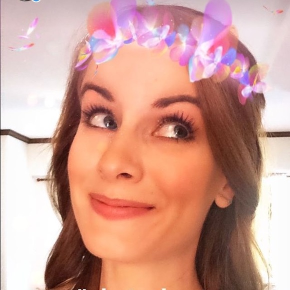 Meet your Posher, Anna - Picture 1 of 1